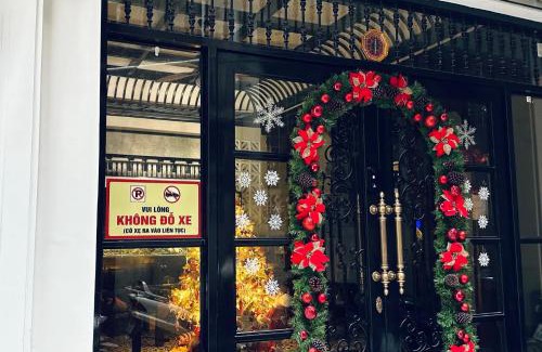 Truc Bach Maison | Sushi House Ba Dinh alley38 Hang Bun homestay