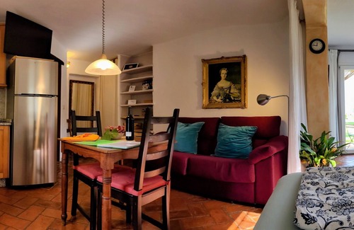 Orgiva Appartement | Studio Confort Piscine au Sel immense Jardin biologique Calme Vue dans la Nature