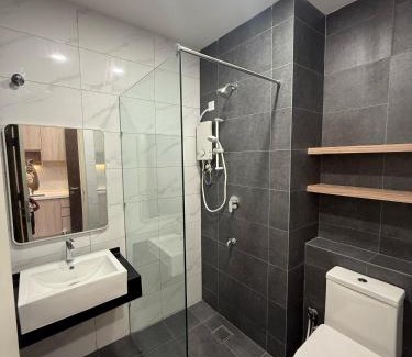 Kota Kinabalu Appartement | Sutera Bay Deluxe Condominium City Centre