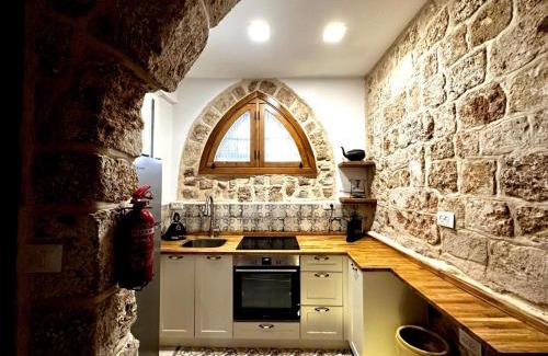 Acre Old City Maison | Suzanne Suite