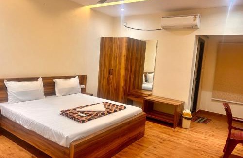 Farooq Nagar Hôtel | SV Banquets And Luxury Rooms