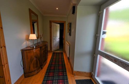 West Laroch Maison | Swallow Cottage