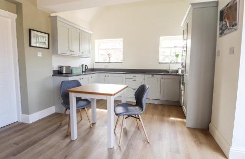 Sandbach Maison | Swallow Cottage