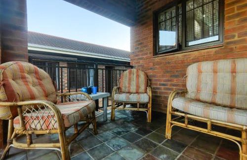 Scottburgh South Appartement | Swallows Rest Cottage KZN