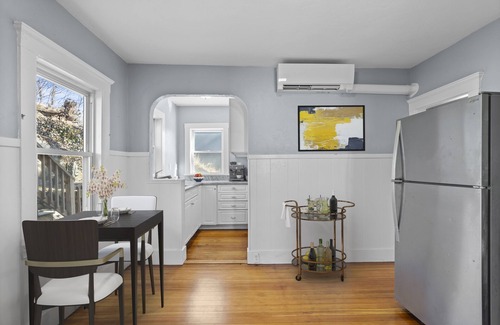 Swampscott Appartement | Swampscott Open Concept Unit W/Lots Of Natural Light, 15 min To Swampscott Beach