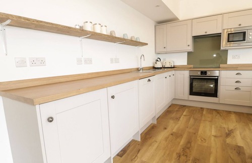 Wedmore Cottage | Ferme du château de SWAN LODGE, conviviale et familiale à Wedmore, Ref 983734