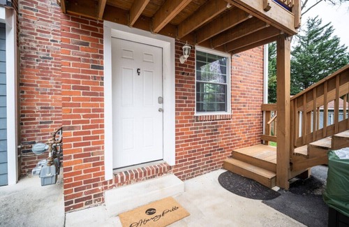 Downtown Appartement | Swanky Studio in Downtown Silver Spring | Walk to Metro, Dining, & DC
