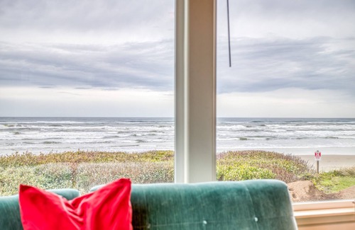 Yachats Maison | Vue imprenable sur l'océan depuis cette belle maison avec accès à la plage à proximité!