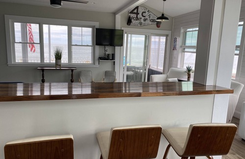Ogunquit - Wells Maison | Sweeping ocean views, steps to the sand!