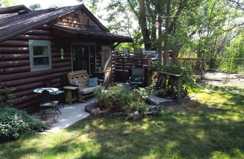 Grand Junction Cottage | Doux Cottage Pomme de Charme