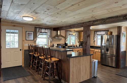 Swengel Cabine | Sweet Fern Cottage, enjoy the seclusion and peace of the Appalachian Mountains.