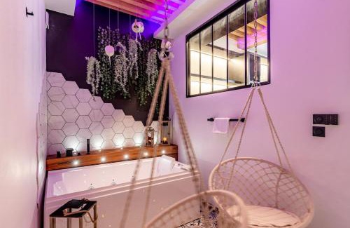 Griffon - Royale Appartement | SWEET LEONE II -appartement avec spa privé-Lyon Place Terreaux