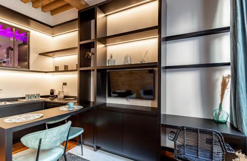 Griffon - Royale Appartement | SWEET LEONE II -appartement avec spa privé-Lyon Place Terreaux
