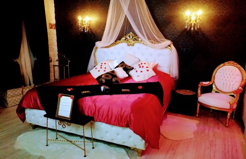 Val de Briey Hôtel | Sweet Love,Love Hôtel
