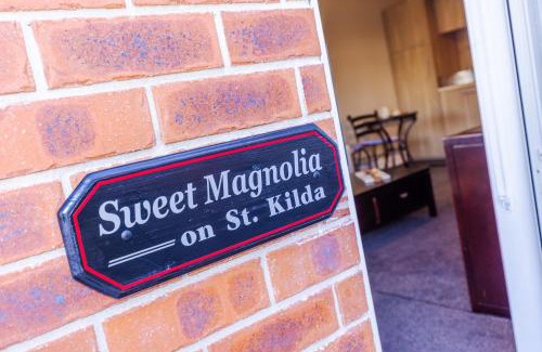 Cambridge Appartement | Sweet Magnolia 1 or 2 BR Suite St Kilda Cambridge with Complimentary Continental Breakfast