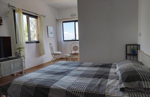 Amirim Appartement | sweet Mountain View room in heart of Amirim