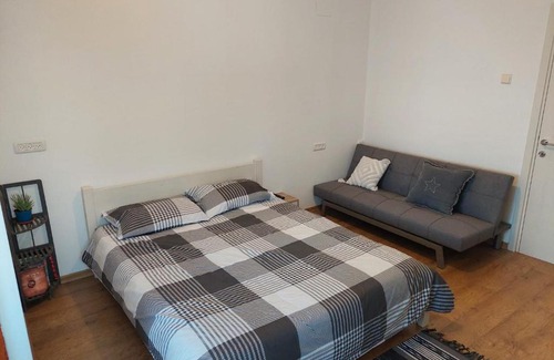 Amirim Appartement | sweet Mountain View room in heart of Amirim