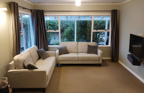 Richmond Maison | Sweet on Sutton, lovingly renovated three bedroom home with modern conveniences.