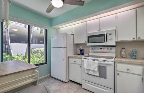 Palma del Mar Appartement | Sweet Snowbird Escape about 2 Mi to St Pete Beach
