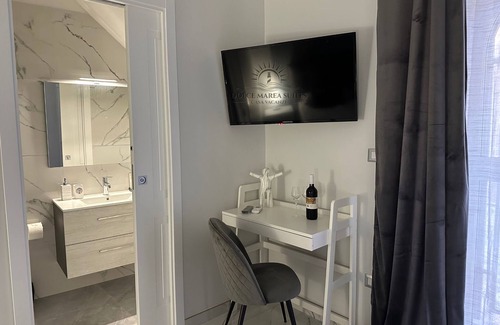 Licata Maison | Sweet Tide Suites