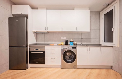 Hostafrancs Appartement | Sweett | Aragon Park Miro 203