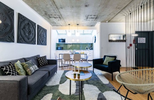 Quartier Saint-Georges Appartement | Sweett | Milan I - Deux Chambres Appartement, Couchages 6