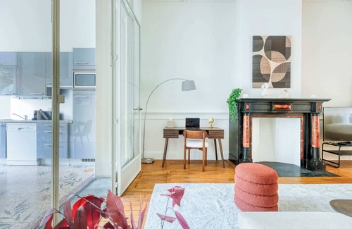 Upper Town Appartement | Sweett | Two-Bedroom Apartment B-01
