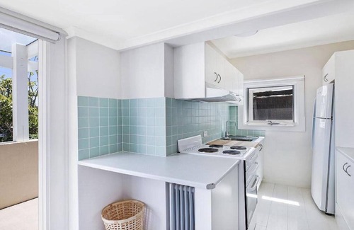 Wamberal Maison | SWELL - JUST FOOTSTEPS TO THE BEACH
