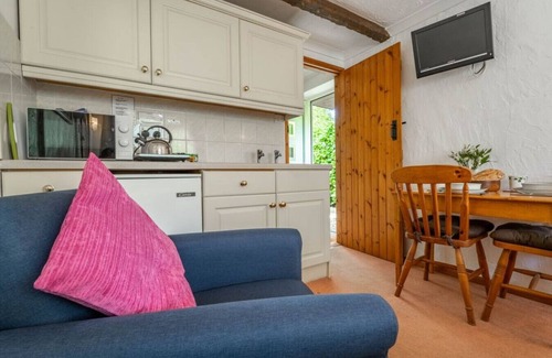 Rackheath Maison | Swift Host The Nook Rural Barn near the Norfolk Broads