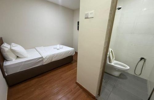 Johor Bahru Hôtel | Swing & Pillows - Johor Bahru
