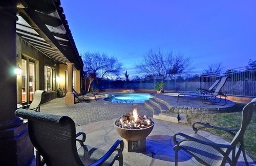 Talon Retreat Maison | 'SWINGING BRIDGE' Gated, Accueil du terrain de golf.