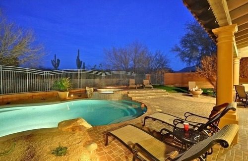 Talon Retreat Maison | 'SWINGING BRIDGE' Gated, Accueil du terrain de golf.