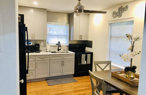 Delray Beach Cottage | Swinton Beach Cottage w/ free parking Unit B