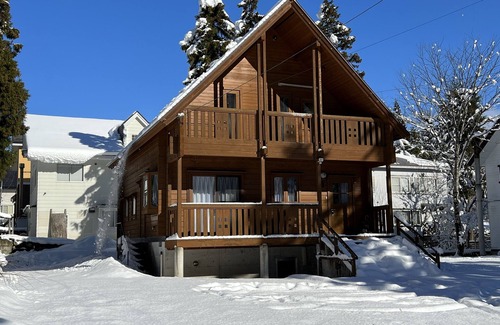 Iida Cottage | Swiss Chalet Hakuba