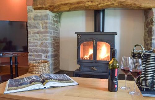 Llanybri Maison | Swn-Y-Don