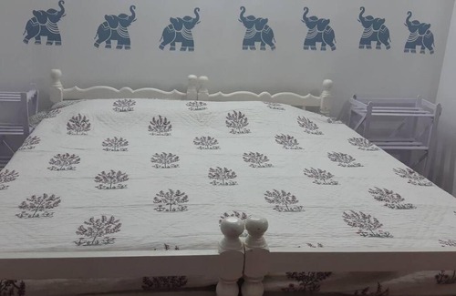 Kalapettai Appartement | Sylvie Cottage- Near White Town and Beach