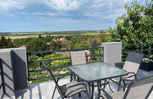 Balatonfokajar Appartement | Szépkilátás Apartman Balatonfőkajár