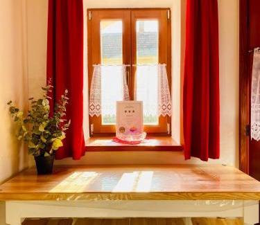 Fertoendred Maison | SZÍVES LAK