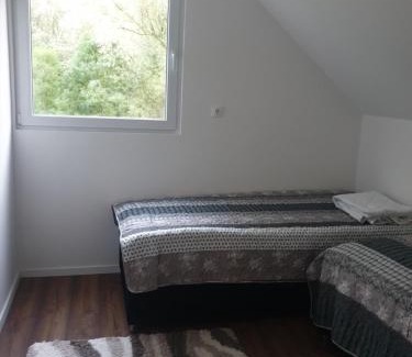 Vasarosnameny Maison | SZERETET FA-HÁZ VÁSÁROSNAMÉNY GERGELYIUGORNYA