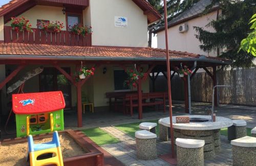 Tiszakecske Maison | Tünde Vendégház