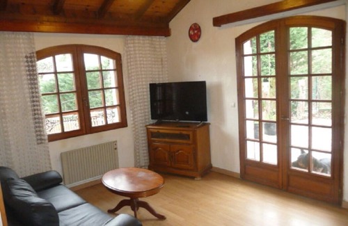 Les Sept Chemins Appartement | T 2 DE 60 M2 CLIM A LA CAMPAGNE AVEC BBQ ET PISCINE