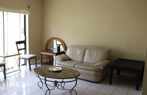 Greenview Shores Maison | T-house C 2/2.5- 3 beds, in Wellington Shared pool
