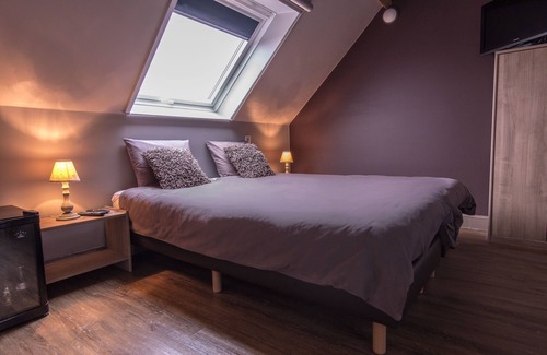Poelkapelle Maison | 't Oud gemeentehuis Poelkapelle