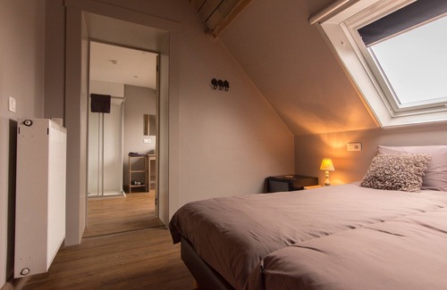 Poelkapelle Maison | 't Oud gemeentehuis Poelkapelle