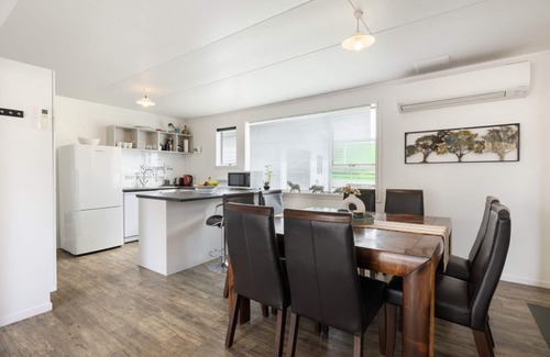Papamoa Beach Maison | T Two Salty Shack - right across from the beach!