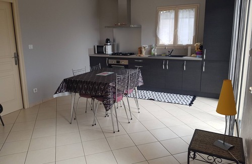 Bellevue-la-Montagne Appartement | T1 house with parking