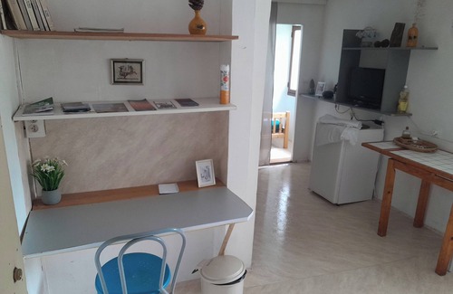 Figeac Appartement | T1 privatif & tout equipé en bord de rivière