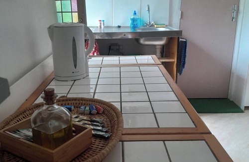 Figeac Appartement | T1 privatif & tout equipé en bord de rivière