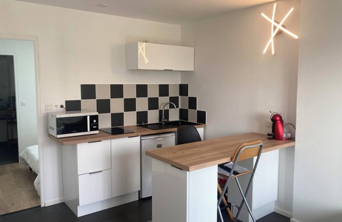 Guignen Appartement | T2 30 M² 4 Sleeps max close to shops and 4-way access