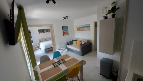 Aureilhan Appartement | T2, 50m du lac, PISCINE, WIFI, jardin terrasse sans vis-à-vis, 1 à 4 pers